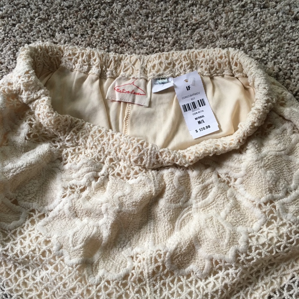 LF NATURE ROSE LACE SHORTS 🌹 - Picture 5 of 5